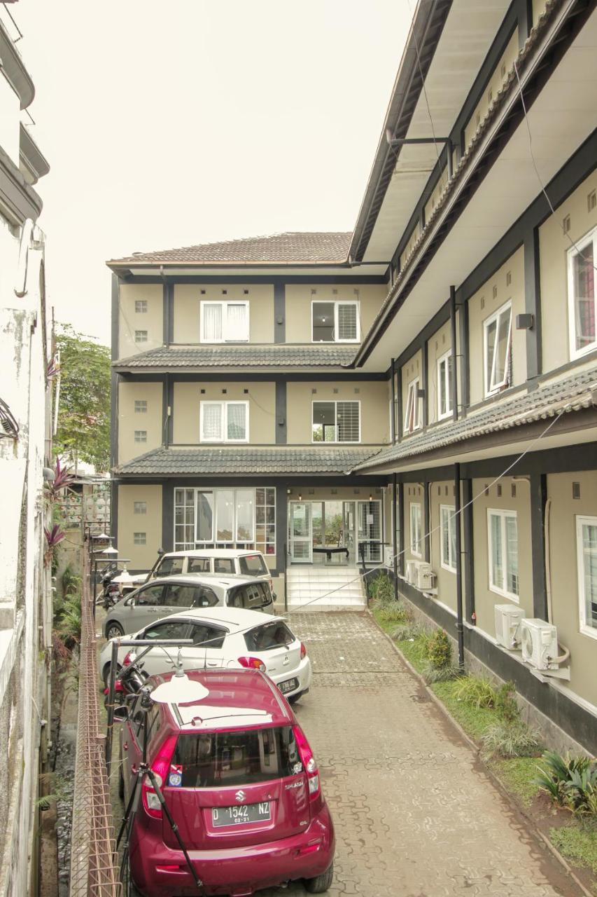 Oyo 260 Home 33 バンドゥン エクステリア 写真